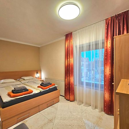 Apartman Siesta Buek - Buekfuerdo エクステリア 写真