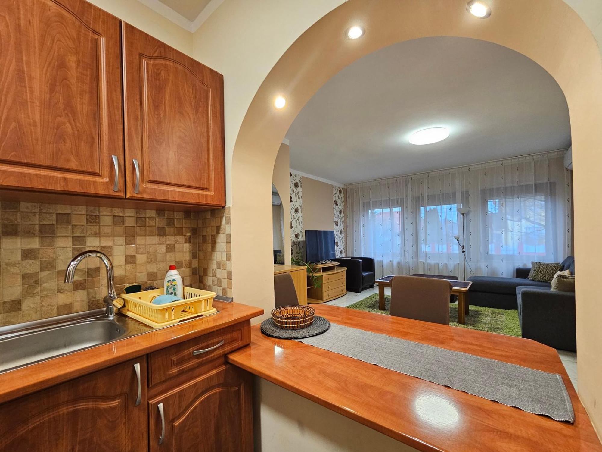 Apartman Siesta Buek - Buekfuerdo エクステリア 写真