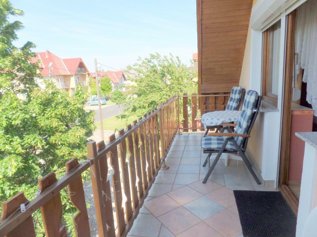 Apartman Siesta Buek - Buekfuerdo エクステリア 写真